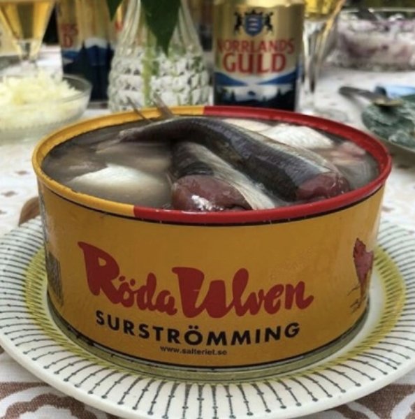 Surströmming Hel Röda Ulven 650g